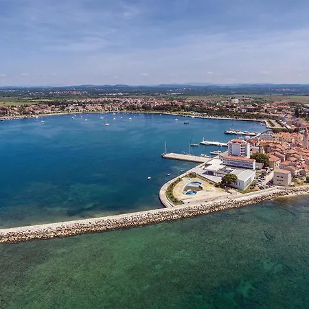 Tatil Evi Gorgeous In With Wi-fi Kmeti