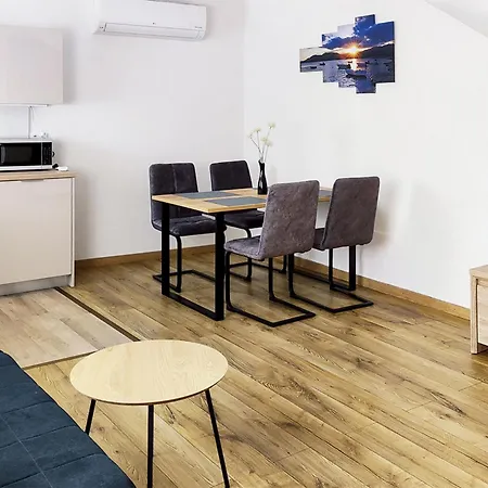 Tatil Evi Gorgeous In With Wi-fi Kmeti